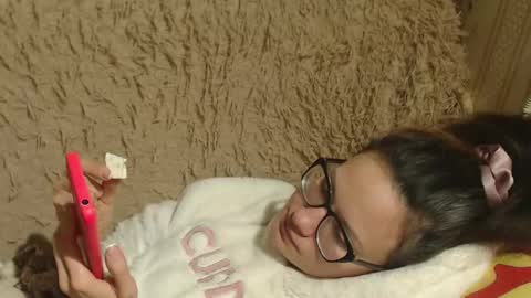 say meow and send tip  online show from 18, 1, 2025