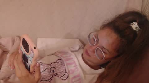 say meow  and  send tip  online show from 17, 6, 2026