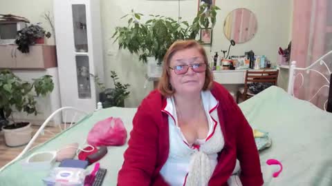 Flowerlower online show from 26, 9, 2025