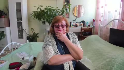 Flowerlower online show from 29, 9, 2025