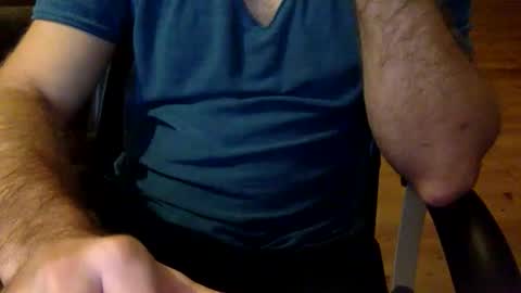 Snapshot of flowmover chatting on 13, 10, 2025 flowmover online show from 13, 10, 2025