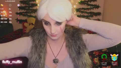 Snapshot of fluffy_muffin3 chatting on 20, 12, 2024 Agatha online show from 20, 12, 2024