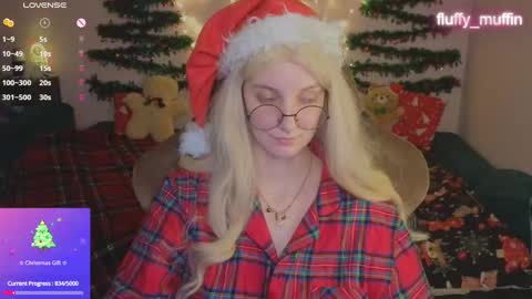 Snapshot of fluffy_muffin3 chatting on 22, 12, 2024 Agatha online show from 22, 12, 2024