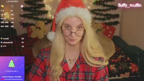 Snapshot of fluffy_muffin3 chatting on 22, 12, 2024 Agatha online show from 22, 12, 2024