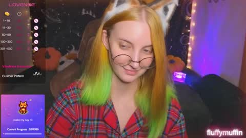 Snapshot of fluffy_muffin3 chatting on 18, 9, 2025 Agatha online show from 18, 9, 2025