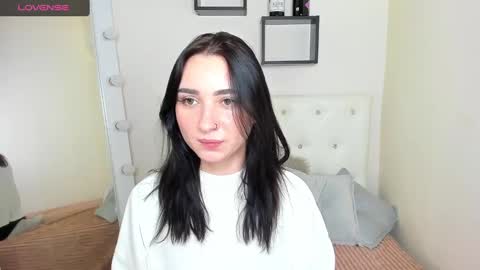 Snapshot of flufyfoxx chatting on 19, 1, 2025 Lina online show from 19, 1, 2025