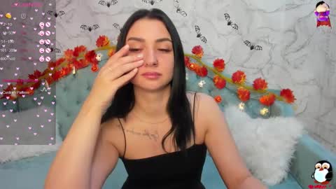 Snapshot of flufyfoxx chatting on 21, 10, 2025 Lina online show from 21, 10, 2025