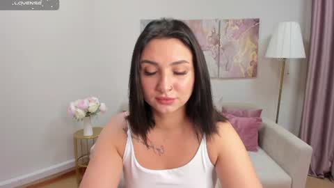 Lina online show from 14, 7, 2026