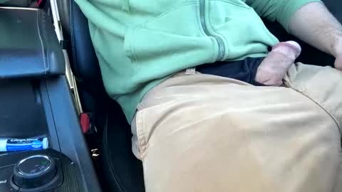 Snapshot of flyersguy84 chatting on 17, 2, 2026 Average Joe online show from 17, 2, 2026