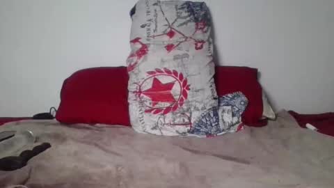 Snapshot of flylen chatting on 18, 2, 2025 flylen online show from 18, 2, 2025