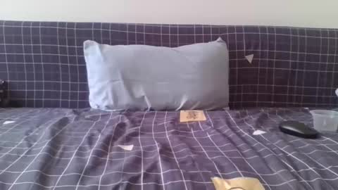 flylen online show from 17, 12, 2025