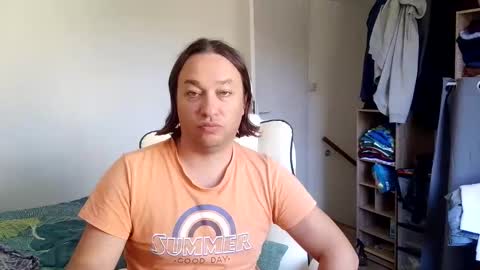 Snapshot of foix228489 chatting on 22, 9, 2025 foxalwaysexcited online show from 22, 9, 2025