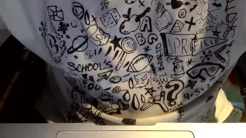 Snapshot of follatoreeee76 chatting on 26, 10, 2025 follatoreeee76 online show from 26, 10, 2025