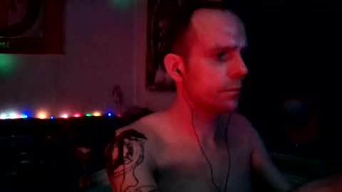 Snapshot of fonzie8012 chatting on 20, 7, 2026 Hard2DaCore22 online show from 20, 7, 2026