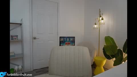 forbiddenfruit_eve online show from 10, 2, 2026