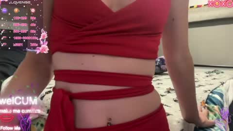 Snapshot of foreverkinkyy chatting on 12, 7, 2026 Elaine online show from 12, 7, 2026