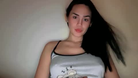 KHATRINA STACIE MARIE online show from 7, 11, 2025