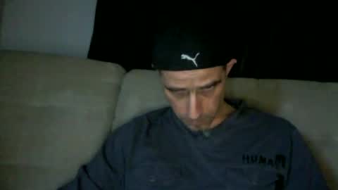 fouraide42 online show from 26, 2, 2025