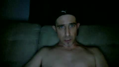 fouraide42 online show from 27, 2, 2025