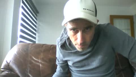 fouraide42 online show from 17, 11, 2025