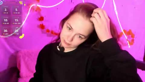 Snapshot of fox_lisaaa chatting on 12, 11, 2025 Lisa online show from 12, 11, 2025