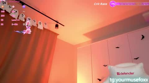 Snapshot of fox_muses chatting on 21, 11, 2025 fox_muses online show from 21, 11, 2025