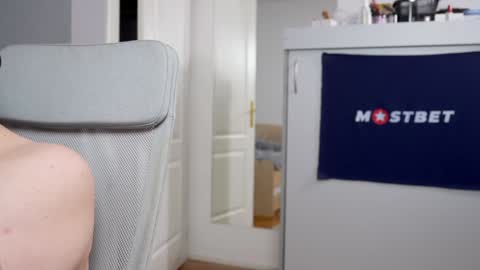 CUSTOM PHOTOS AND VIDEOS -  online show from 19, 12, 2024