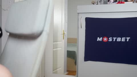 CUSTOM PHOTOS AND VIDEOS -  online show from 23, 1, 2025