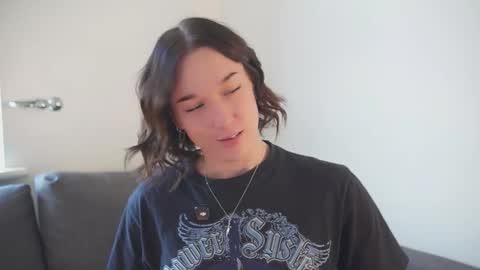 Snapshot of foxfilms chatting on 21, 9, 2025 Em online show from 21, 9, 2025