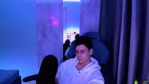 Snapshot of foxicfu chatting on 10, 3, 2025 Foxicfu online show from 10, 3, 2025