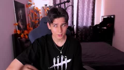 Snapshot of foxicfu chatting on 20, 11, 2025 Foxicfu online show from 20, 11, 2025