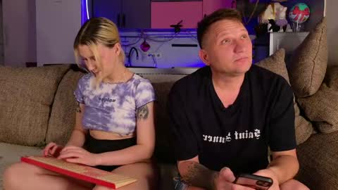 We are a couple Leo and Sofiayou are always welcome here online show from 15, 4, 2026