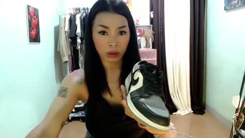 Snapshot of foxxygirly_ chatting on 20, 6, 2026 Eva Violet online show from 20, 6, 2026