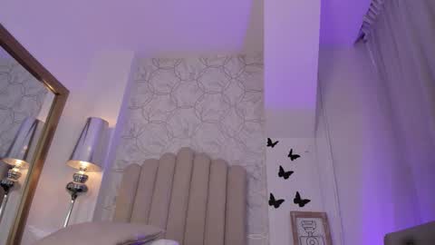 Foxy online show from 8, 10, 2025