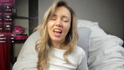 Foxy online show from 31, 1, 2025