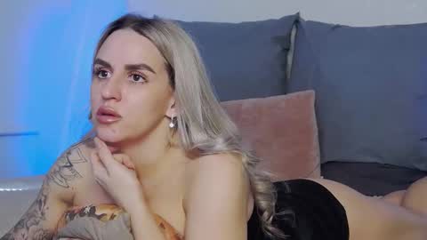 Foxy Kimmi online show from 27, 2, 2026