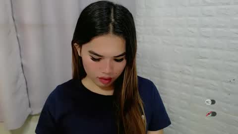 Snapshot of foxy_lei chatting on 8, 9, 2025 foxy_lei online show from 8, 9, 2025