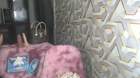 Snapshot of foxy_shantal chatting on 22, 9, 2025 foxy_shantal online show from 22, 9, 2025