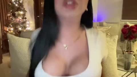 Snapshot of foxyluscious chatting on 10, 12, 2024 Ms Celeste Anne online show from 10, 12, 2024