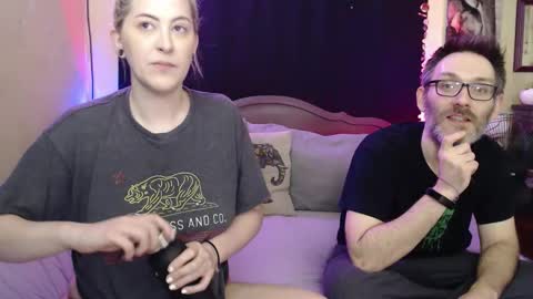 Mallory Koxx online show from 28, 11, 2025