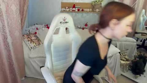 Snapshot of foxymayy chatting on 14, 1, 2026 Maya online show from 14, 1, 2026