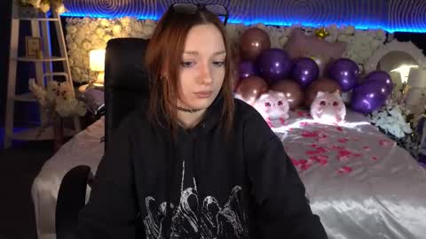 Snapshot of foxymayy chatting on 10, 2, 2026 Maya online show from 10, 2, 2026