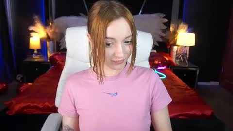 Snapshot of foxymayy chatting on 18, 6, 2026 Maya online show from 18, 6, 2026