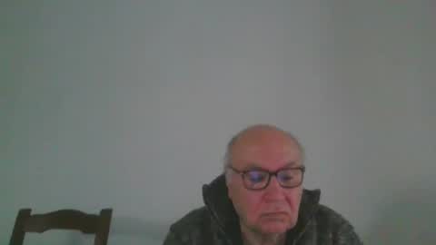 Snapshot of fra94 chatting on 4, 4, 2026 fra94 online show from 4, 4, 2026