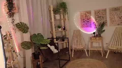 Francesca online show from 11, 6, 2026