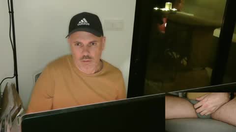 francescoes online show from 8, 1, 2025