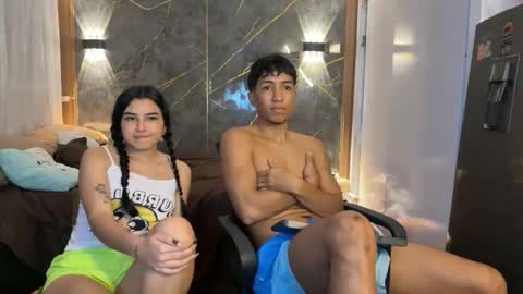 Snapshot of francheska_baby chatting on 24, 10, 2025 Dynamic roles online show from 24, 10, 2025