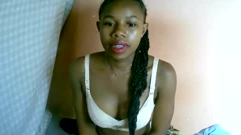 francilla online show from 28, 2, 2025