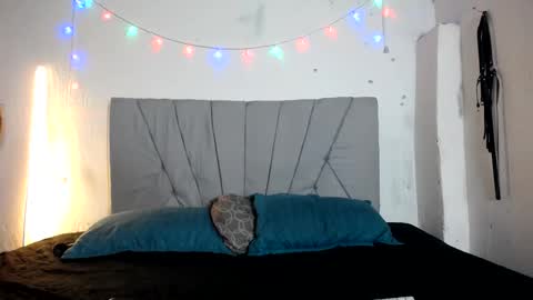 francihot4 online show from 23, 2, 2026