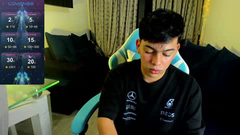 Snapshot of franco_rizzo01 chatting on 10, 12, 2024 frank online show from 10, 12, 2024